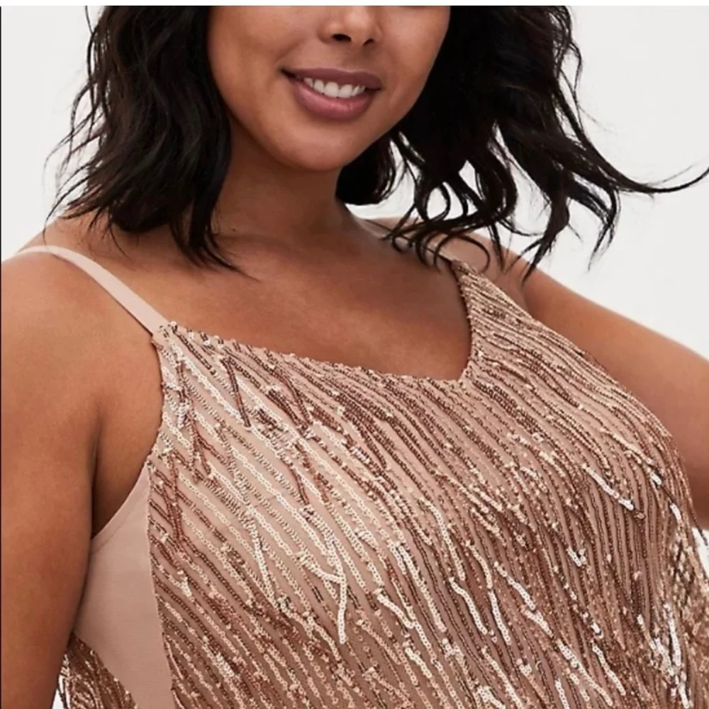 Sequin Fringe Tank Top - Picture 2 of 3